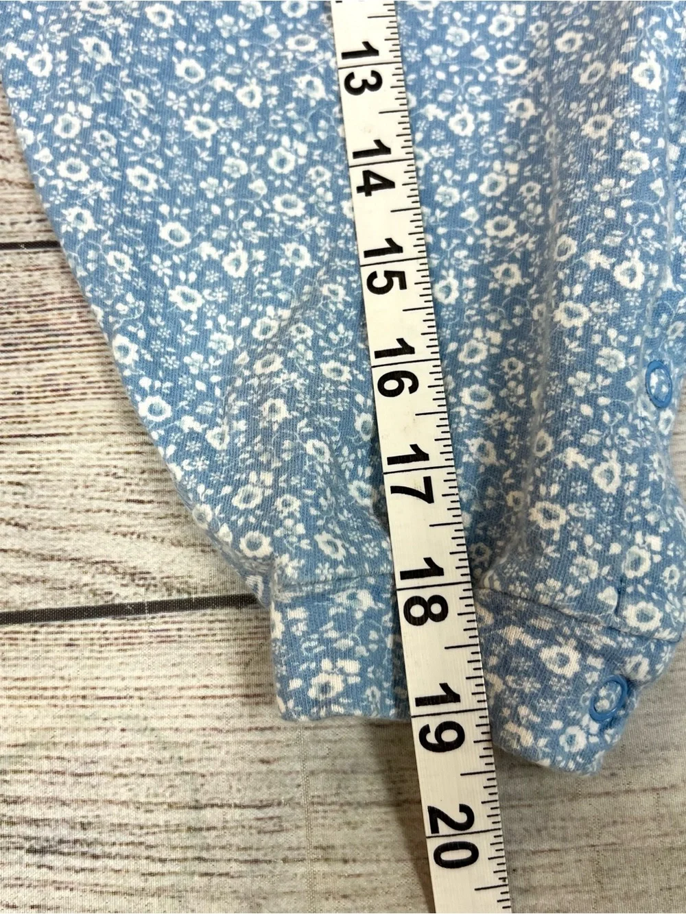 Vintage Oshkosh B’Gosh Girls Blue White Floral Romper Jumpsuit Size 3-6 M 90s